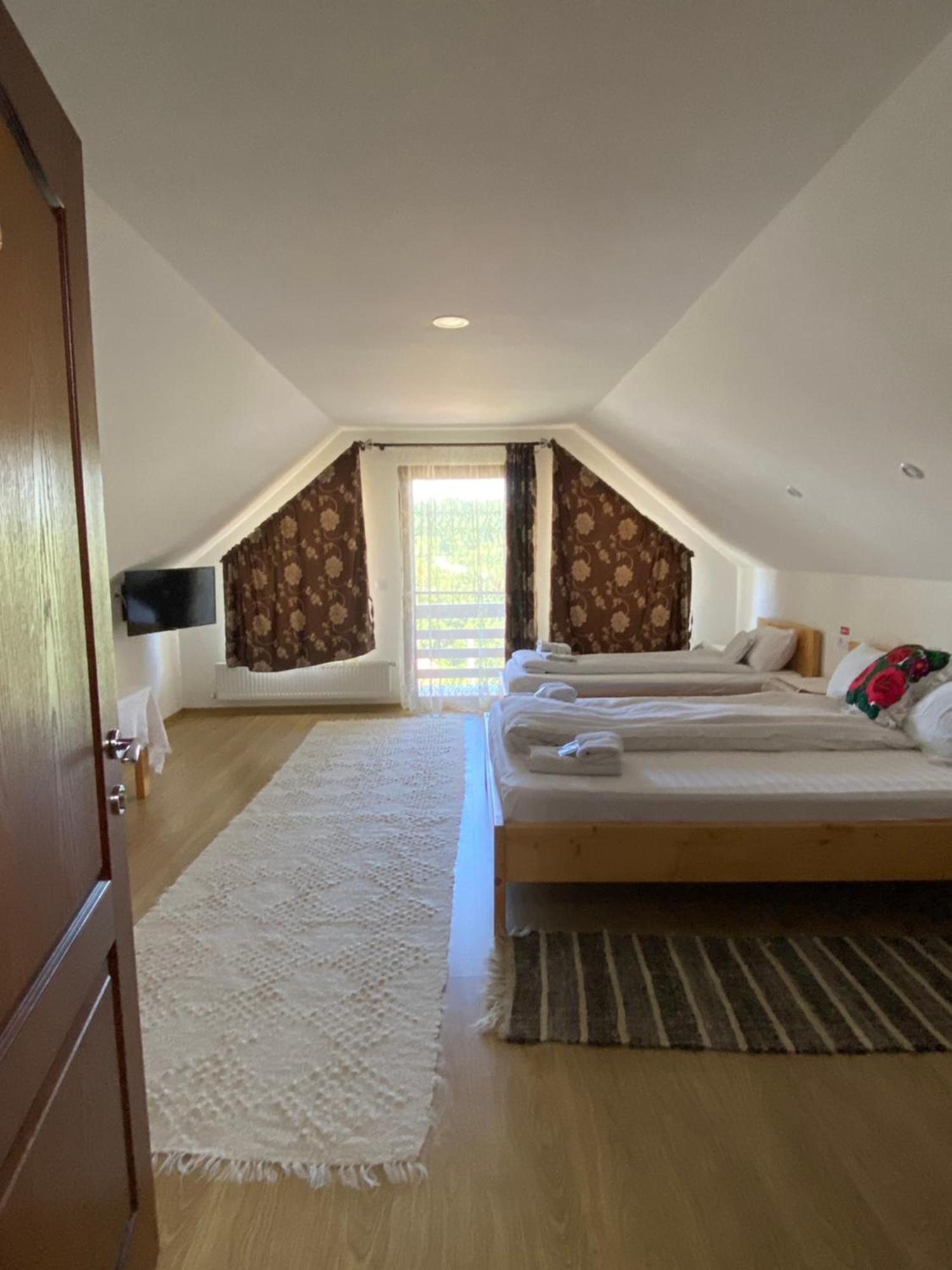 Popas In Breb Otel Dış mekan fotoğraf
